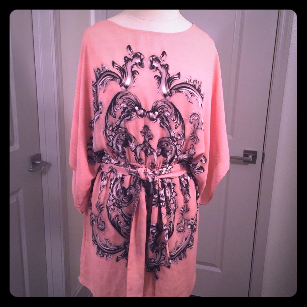 BCBGMAXAZARIA Stunning Kimono Style XS Mini Dress